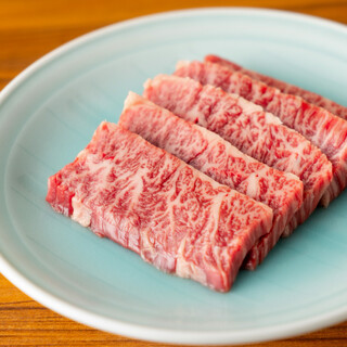 【飛騨牛含む黒毛和牛】飼料、飼育方法まで熟知しての仕入れ