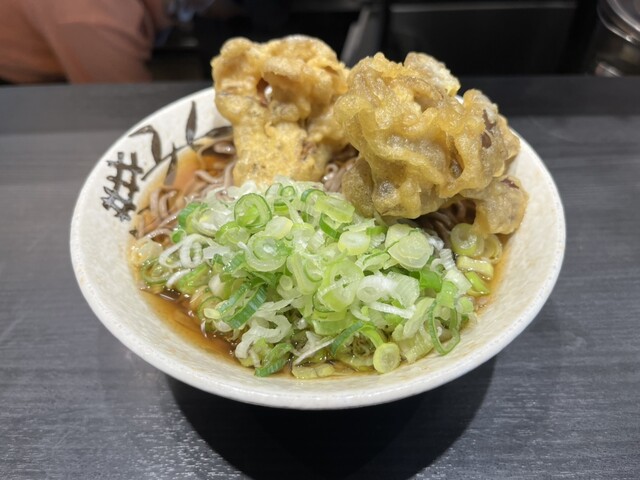 丸政 小淵沢店 舞茸天そば 550円