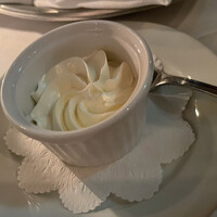 ルース クリス ステーキハウス - ホイップドバター美味しい