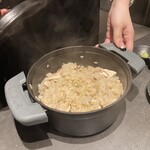 北海道焼肉 北うし - 松茸土瓶ご飯