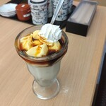 すし江戸 - 生クリームプリンパフェ