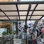 アテスウェイ - オープン前から行列が