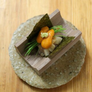 名物！かしわ寿司など創作逸品メニューがどれも絶品！