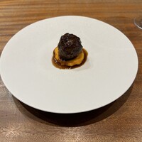 AKAI - 