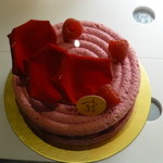 ピエール・エルメ・パリ - 2014年4月ホールケーキの、イスパハン！！