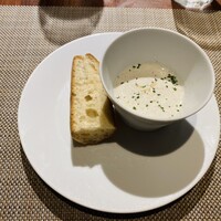 キャトルラパン 北梅田 - 本日のスープ（冷製きのこポタージュ）