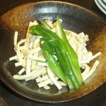 ロン ファン - 押し豆腐と菜の花の和えもの