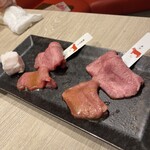 熟成和牛焼肉エイジング・ビーフ 西日暮里本店 - 