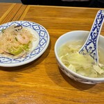 ピーマイ - 左:らーめんに付いてくるランチ春雨サラダ　右:ご飯セットに付いてくるスープ