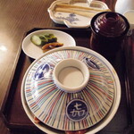 うなぎのまつ嘉 - 丼スタイルが最高です