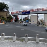 蕎遊庵 - この交差点のところに観光駐車場があります