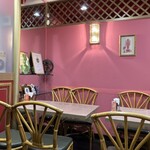 ナイルレストラン - 2階テーブル席