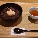 鈴懸 本店 - 冷やしぜんざいとほうじ茶