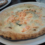 Trattoria&Pizzeria LOGIC - 桜海老のピザ