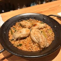 上六ワイン - 牡蠣のパエリア