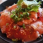 和食れすとらん 天狗 - マグロは冷凍かも。