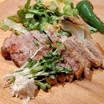 izakaya草 - 苫小牧湧水豚ロース炭焼き