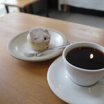 EDIT COFFEE ROASTERY - 瑪芬與今日咖啡