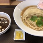 めん処 きよ洲 - 貝汁昆布水の芳醇つけ麺1100円税込。いわぎんアプリクーポンで大盛り無料。