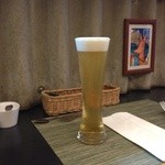 ベルギー産樽生ビール（ベルモルト） 中ジョッキ 480円 ランチビア 390円