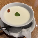 中国料理 敦煌 広島グランドタワー店 - ミニ杏仁豆腐110円　これは絶対に食べるべき！