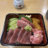 すし 堺 - まぐろ重2,000円税込