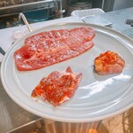 炭火焼肉ホルモンさわいし - 