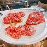 炭火焼肉ホルモンさわいし - 