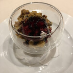 アカトゥーイ - 