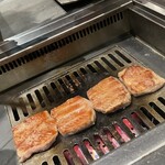 北海道焼肉 北うし - 