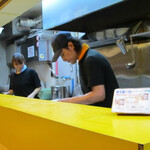 ラーメン荘 夢を語れ - 厨房