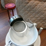 サンドッグイン神戸屋 - 紅茶を注文