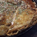 お好み焼き 鉄板酒場 鯉八 - ・肉玉そばダブル 850円　接写