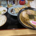 共栄ラーメン - 