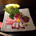 Izakaya Shunshoku Rakuya - 楽屋盛り  1人前 その旬の美味しい魚が食べれて大満足♫ 必ず注文してしまいます（≧∇≦）