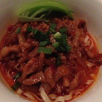 中国料理 「チャイナブルー」 コンラッド東京 - 〆の炸酱麵：平打麵に甘さも濃厚な四川風スープが絡みまくる