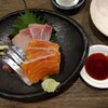 海と - 刺身３点盛り 850円(税込)(2024年10月2日撮影)