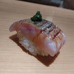 鮨 草平 - 湧別のニシン 丁寧な骨切りが施されています