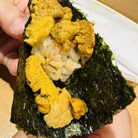 まんてん鮨 日比谷オクロジ店 - 手巻きウニ
