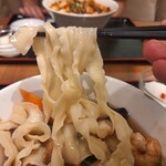 茶薫 小籠包 - 刀削麺