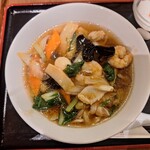 茶薫 小籠包 - 五目あんかけ