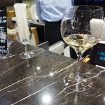 エノテカ - 白ワイン
            ブラミート・デル・チェルヴォ2012　70ml　648円