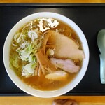 大勝軒 - らーめんすくなめ