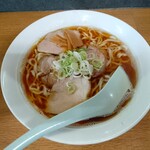 麺屋 一匹狼 - アッサリニボシ 大盛