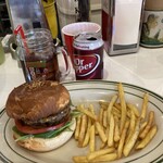 PENNY'S DINER - 