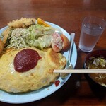 お食事処 ぼんち - オムライス(普通盛りです)