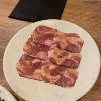 炭火焼肉ホルモン うしごろ 中目黒店 - 
