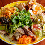 BDYエスニック - ごっつええ感じに！前菜盛り合わせ　5種