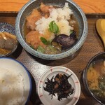 土鍋炊ごはん なかよし 本店 - 