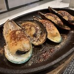 創作酒家 わいず - ムール貝